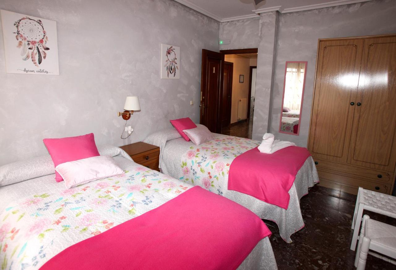 Pension Como En Casa Rincon de Soto Zewnętrze zdjęcie